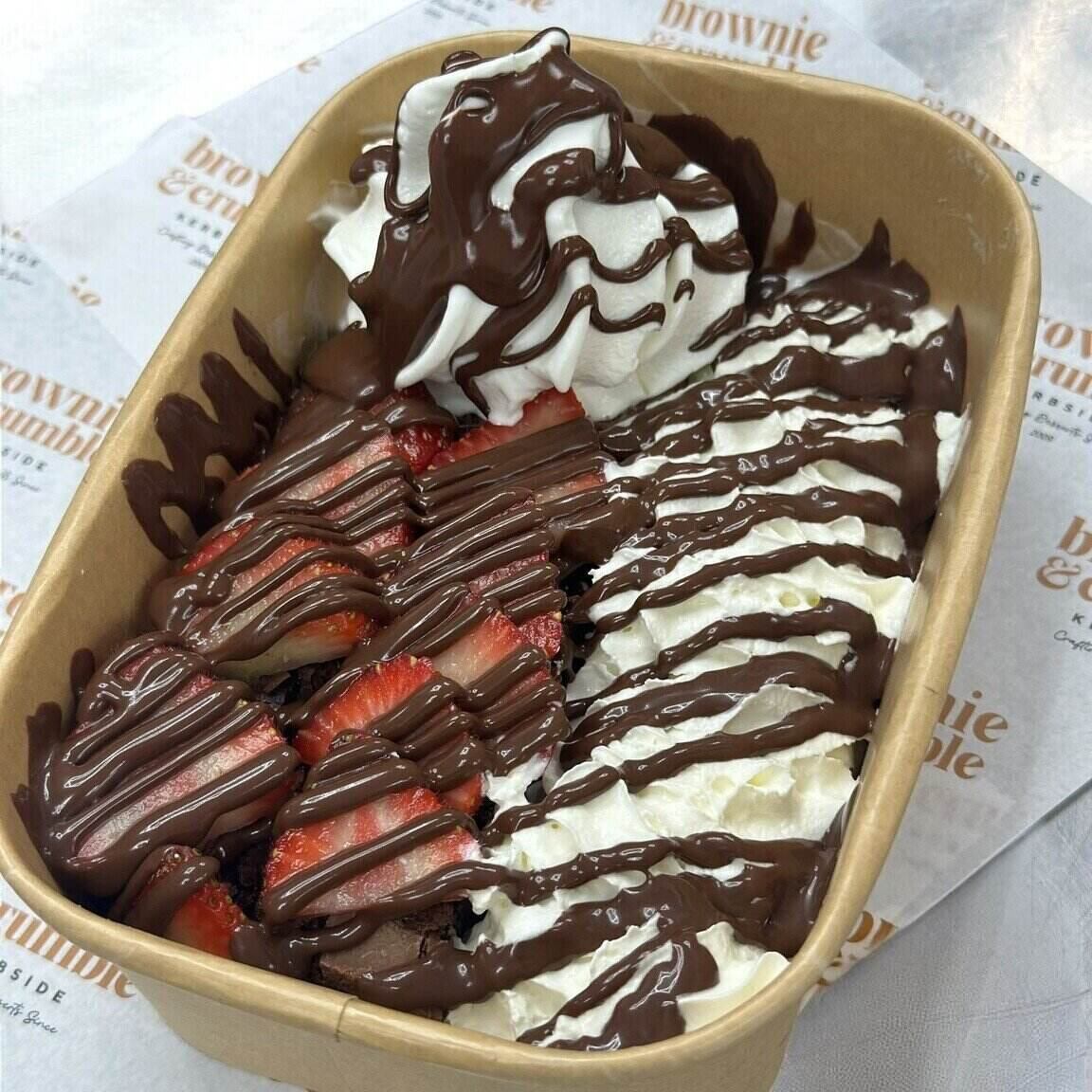 Strawberry & Nutella Brownie Tray